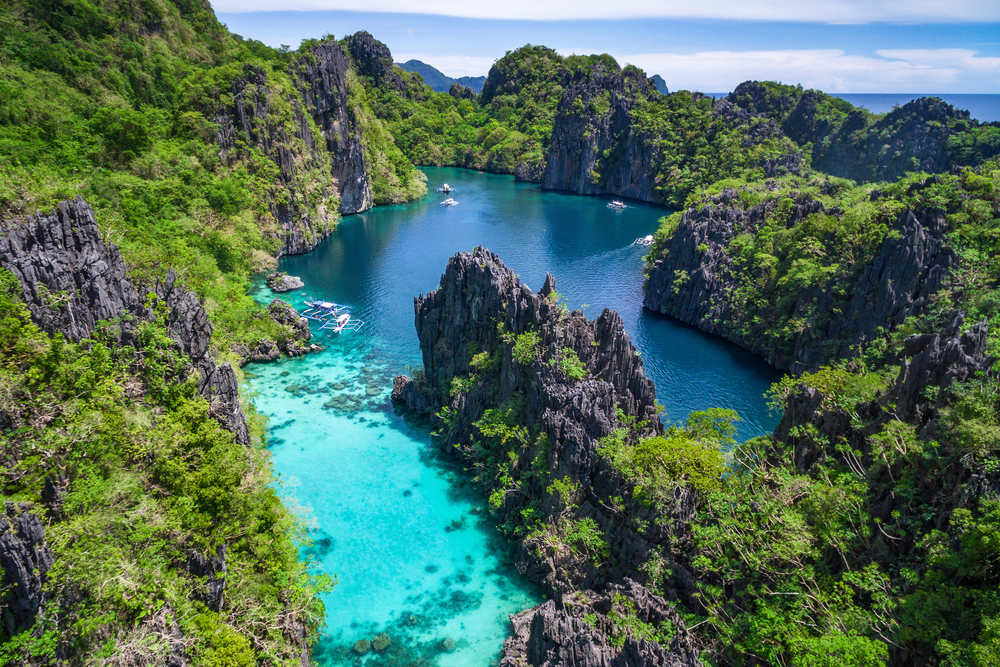 Philippines' tourism reopening takes cautious strides