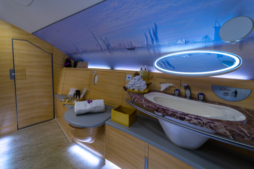 Take a shower again onboard Emirates