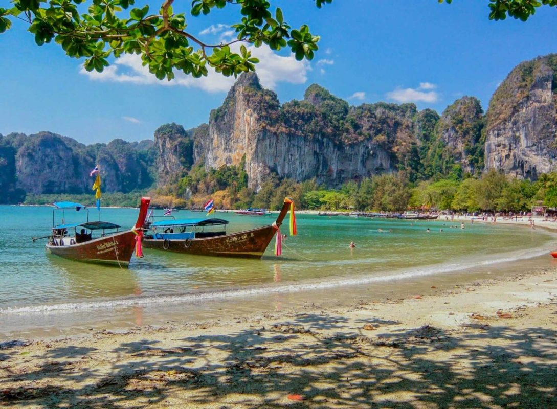 Thailand preps for reopening to international tourists