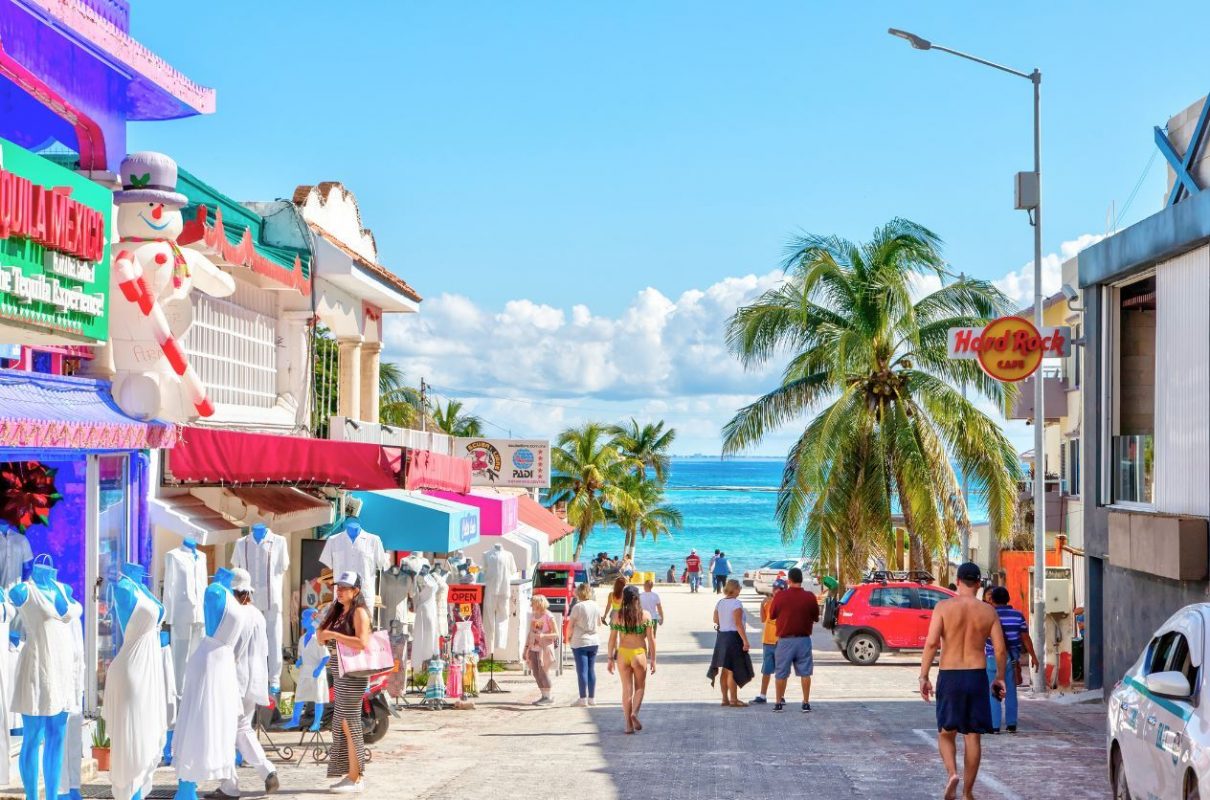 Latest Cancun and Playa Del Carmen Travel Restrictions Tourists Need To Know