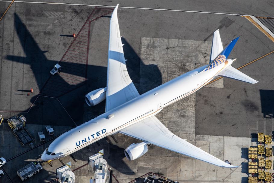 United Airlines Adds New Routes For Summer And Invests In Flying Taxis